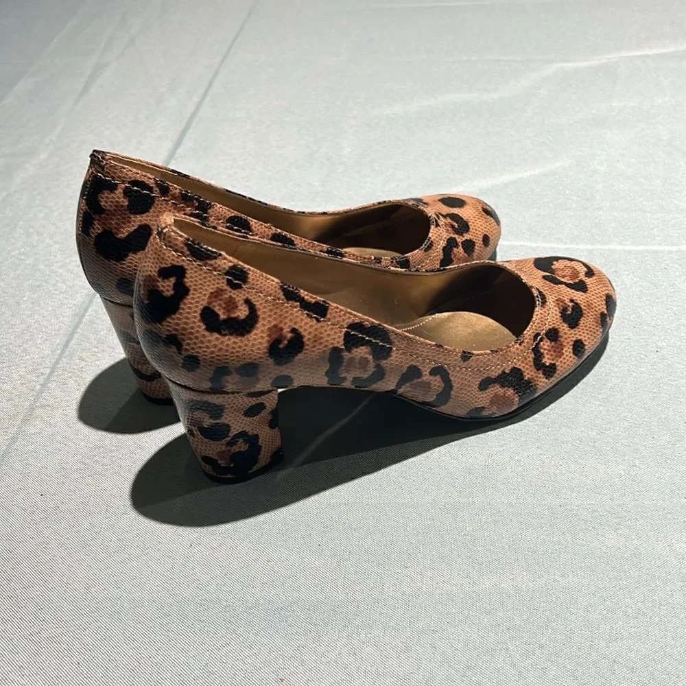 Anne Klein Leopard‎ Print Heels Size 6 B35
